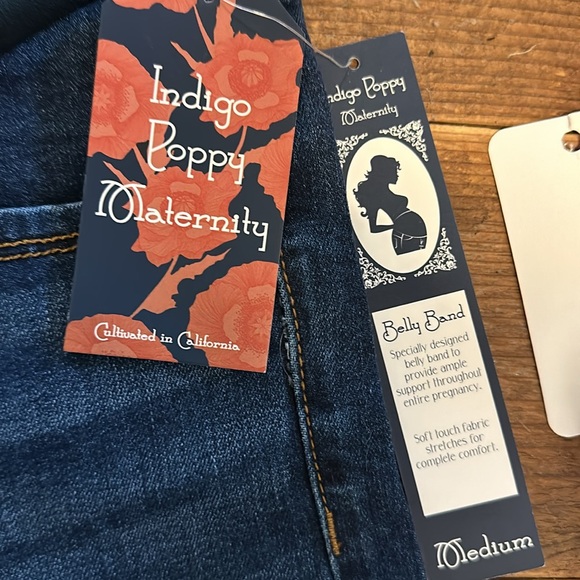 Maternity shorts and maternity T-shirt.. Eating Tacos for Two. - Picture 4 of 5